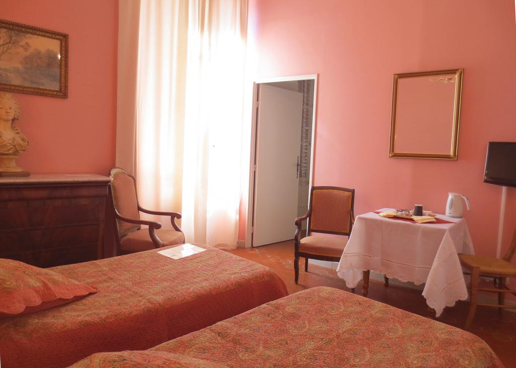 Hotel L'Oustau Marsella Habitación foto